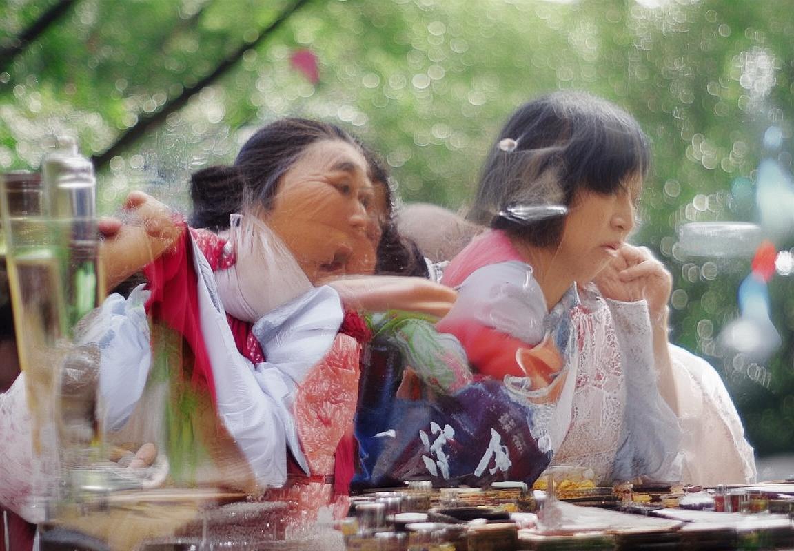 风暴与自由人巅峰对决：电竞大战全程回顾与亮点解析(图2)